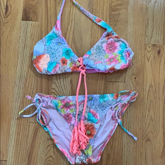 Victoria Secret Bathing Suit - Picture 1 of 3